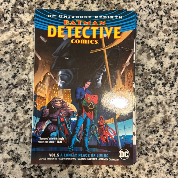Batman Detective comics TPB Volumes 1-8 - Picture 5 of 10